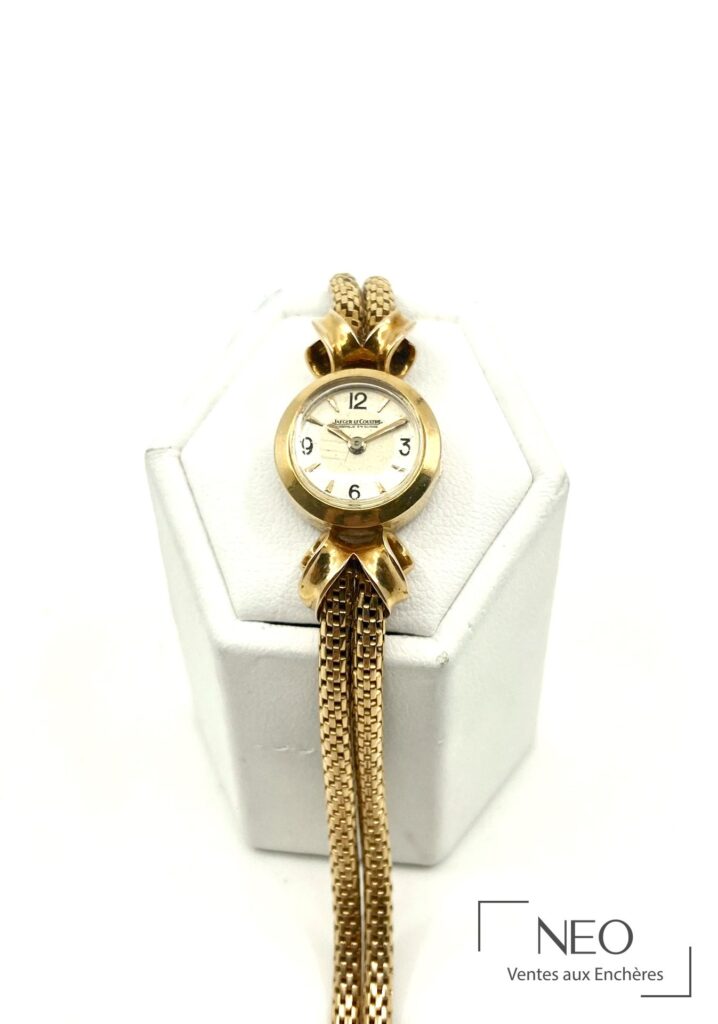 Montre-bracelet Jaeger Lecoultre de dame en or jaune