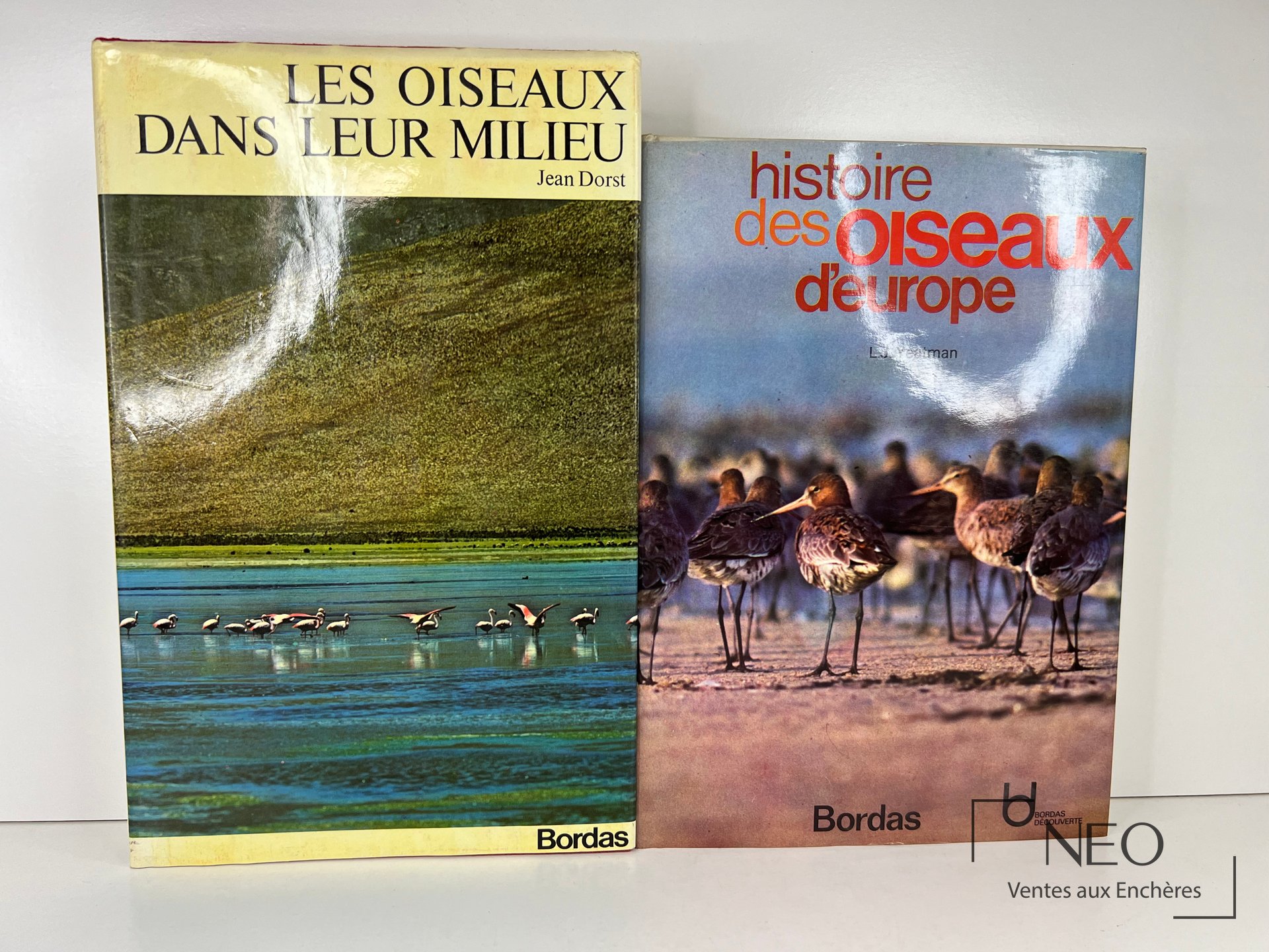 Deux volumes illustrés de Jean Dorst et L. J. Yeatman