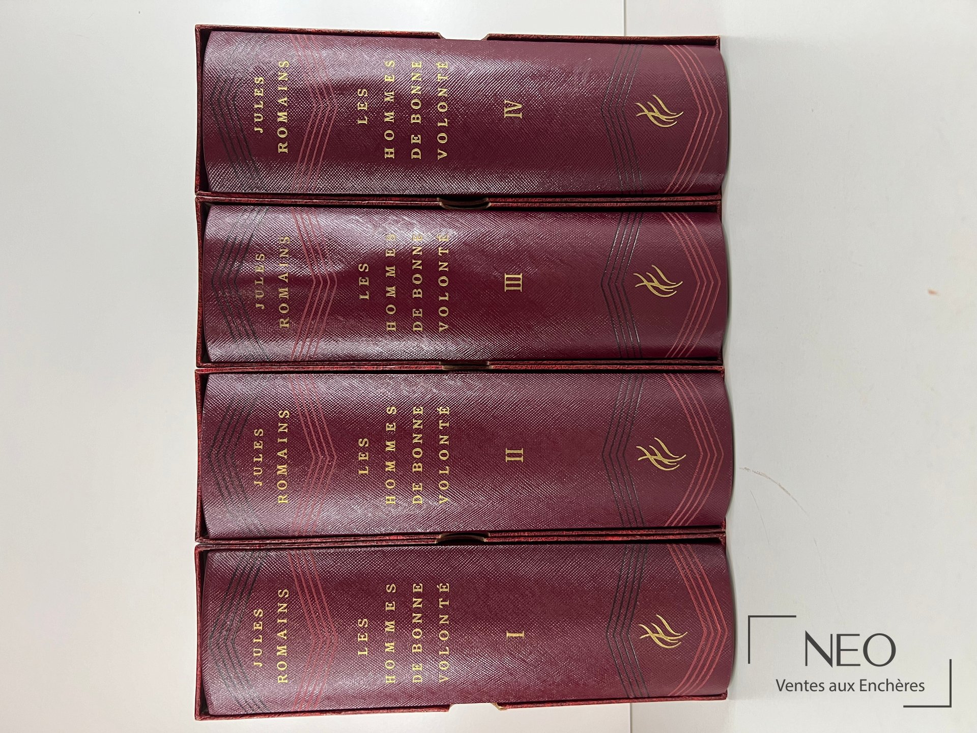 Quatre volumes reliés de Jules Romains