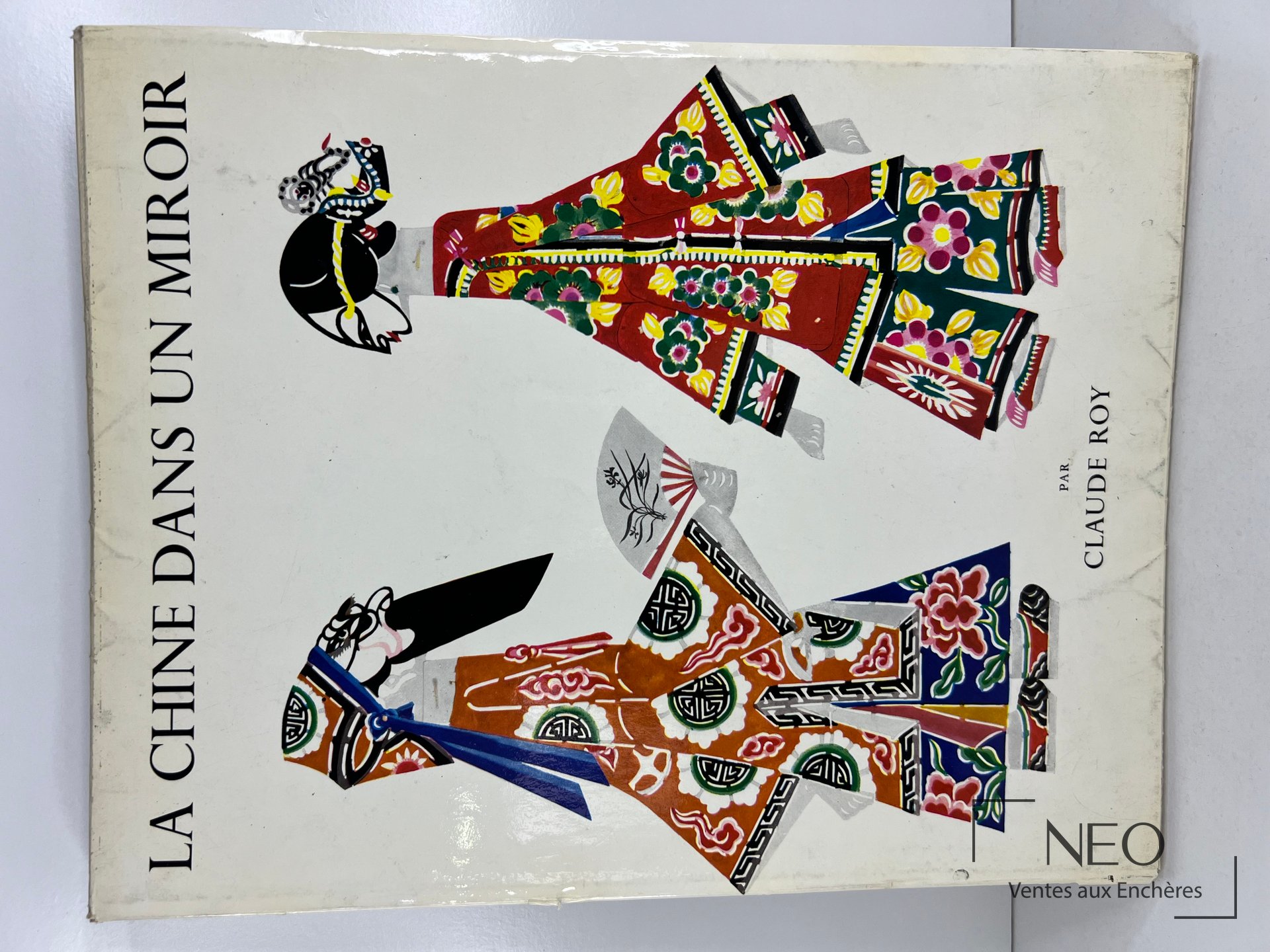 Couverture illustrée du livre La Chine dans un miroir de Claude Roy