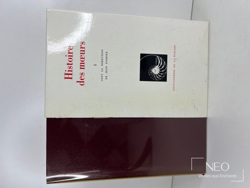 Couverture de Histoire des moeurs