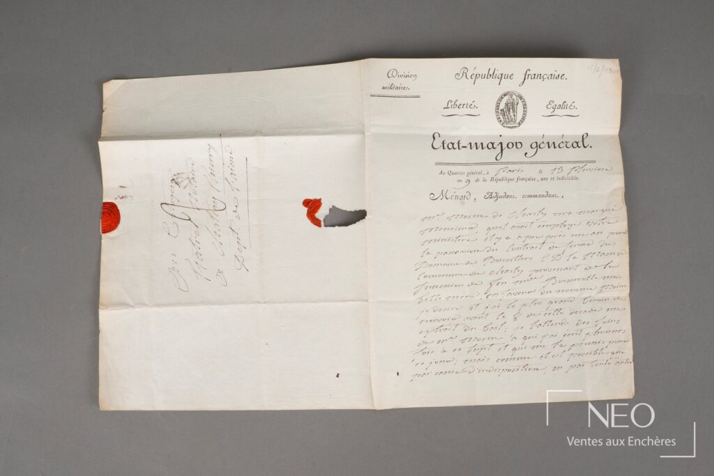Lettres autographes signées sur papier à en-tête militaire