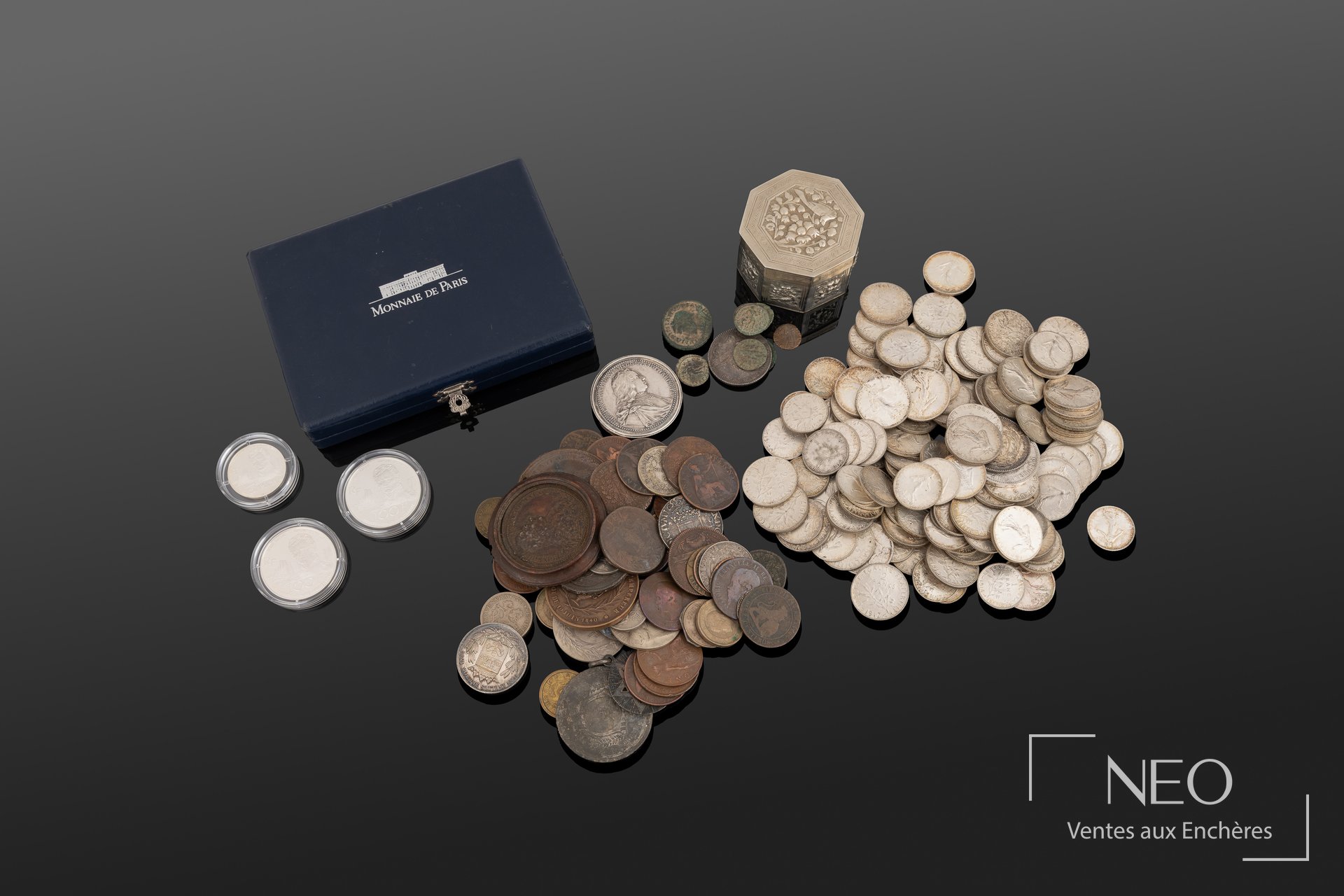 Lot de monnaies en argent en argent, monnaies de France et outre-mer
