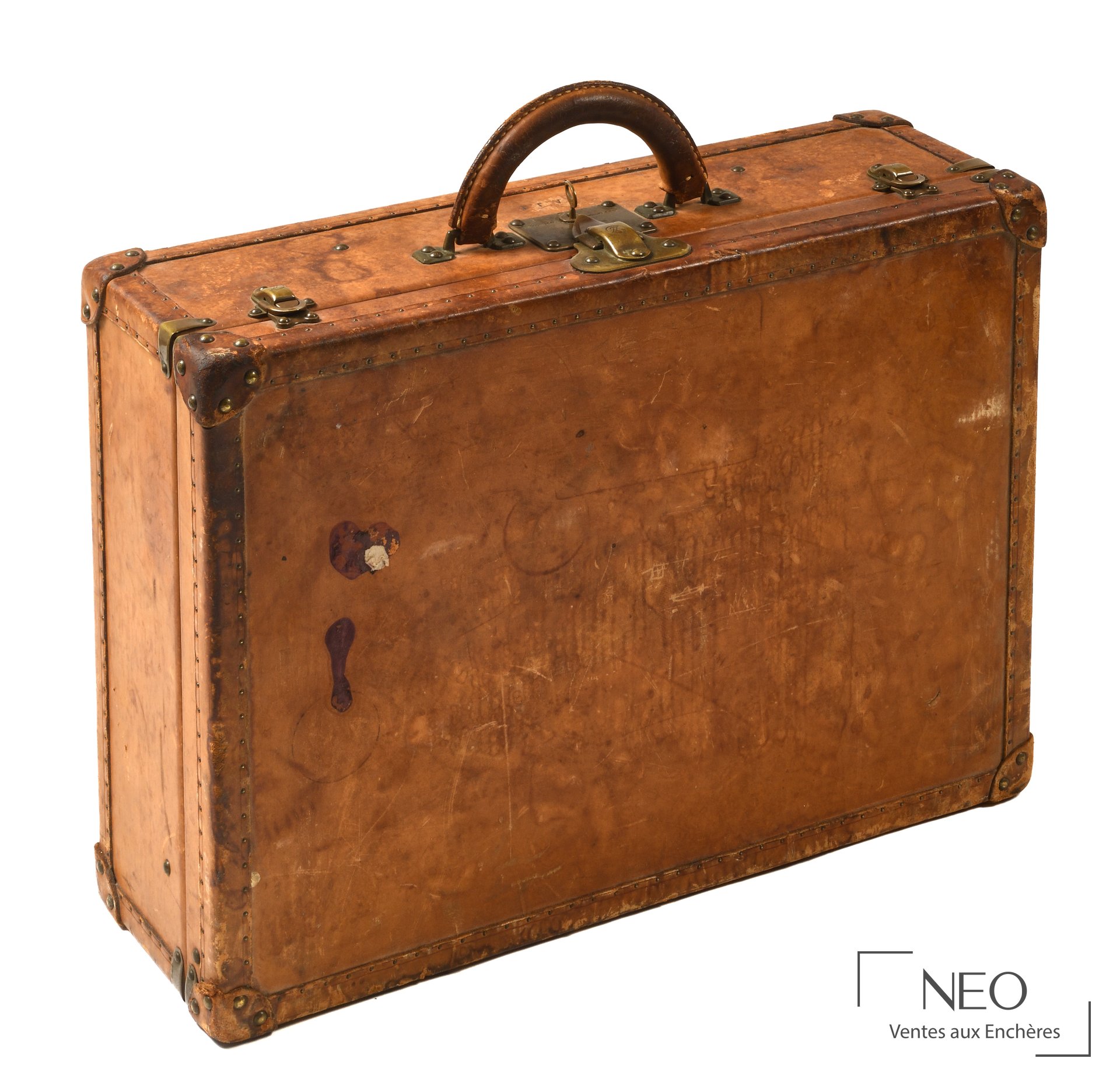 Valise Louis Vuitton Bisten 55 en cuir ancien