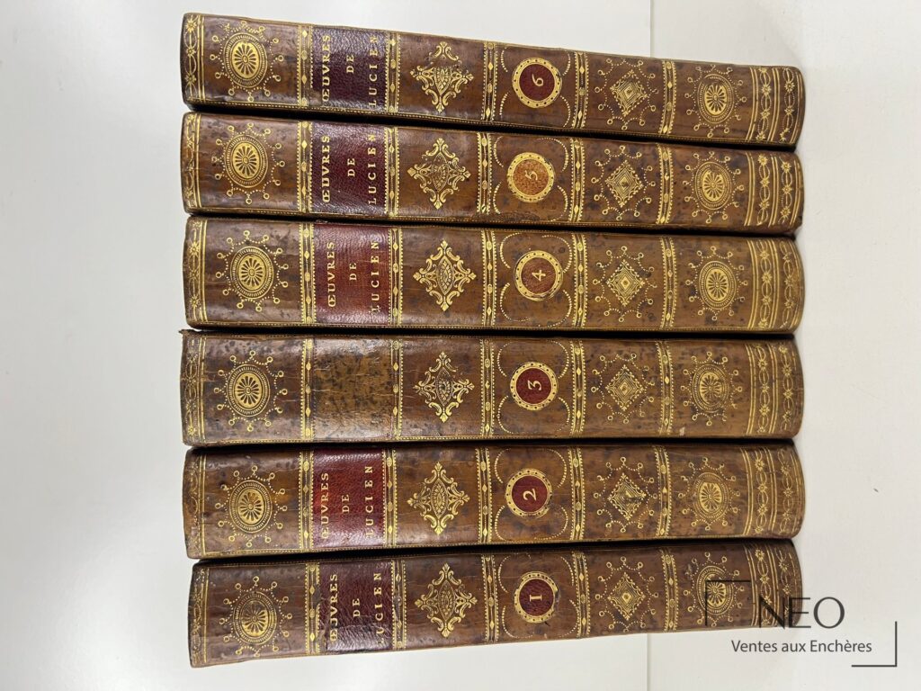 Six volumes reliés en veau brun