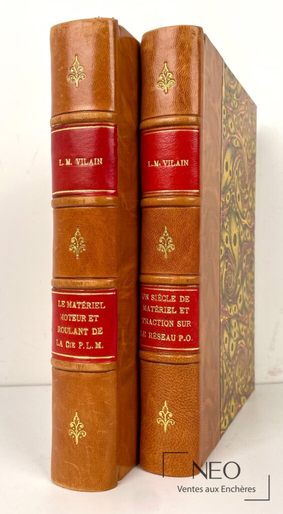 Deux volumes reliés demi cuir aux dos ornés et titrés L. M. Vilain