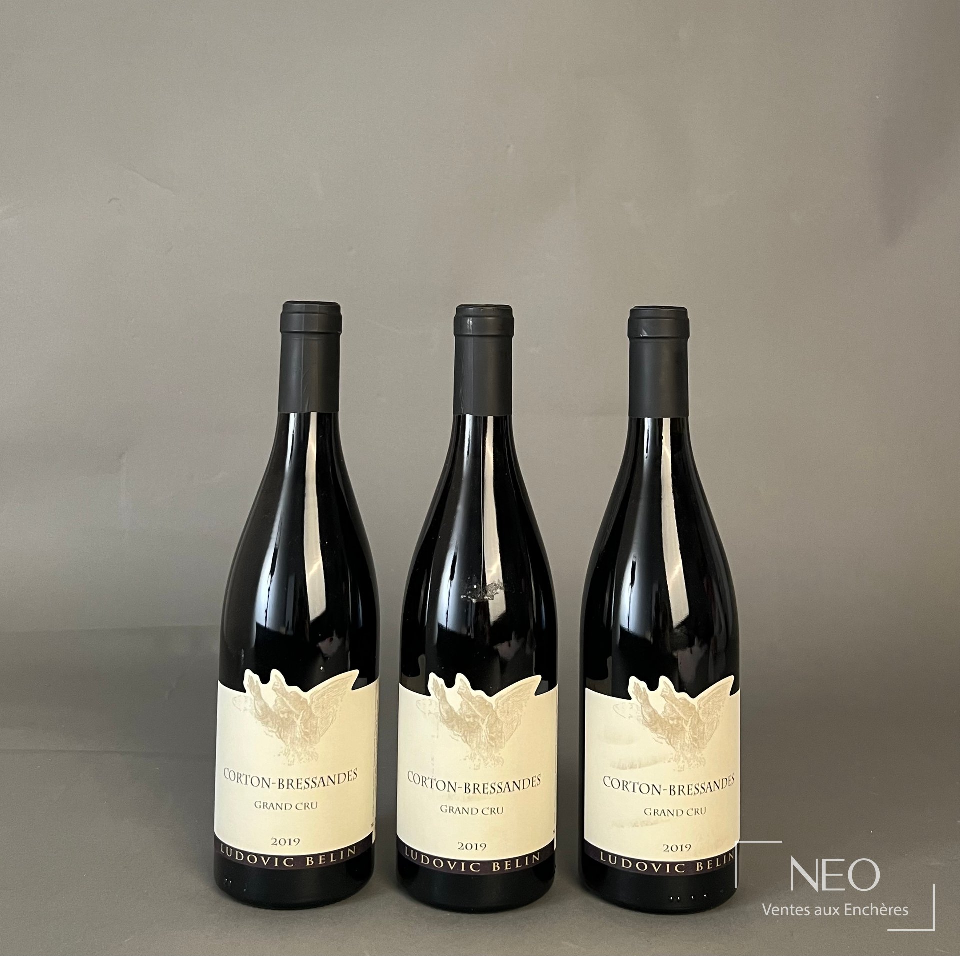 Trois bouteilles de Corton-Bressandes Grand Cru 2019 de Ludovic Belin