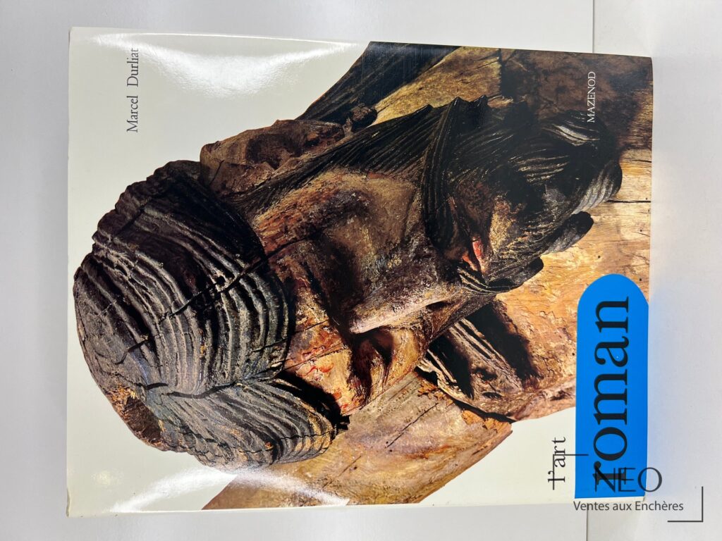 Couverture illustrée du livre L'art Roman de Marcel Durliat