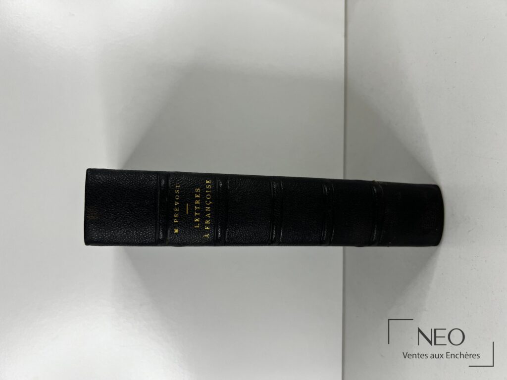 Dos en demi chagrin noir avec titre doré Marcel Prévost Lettres à Francoise