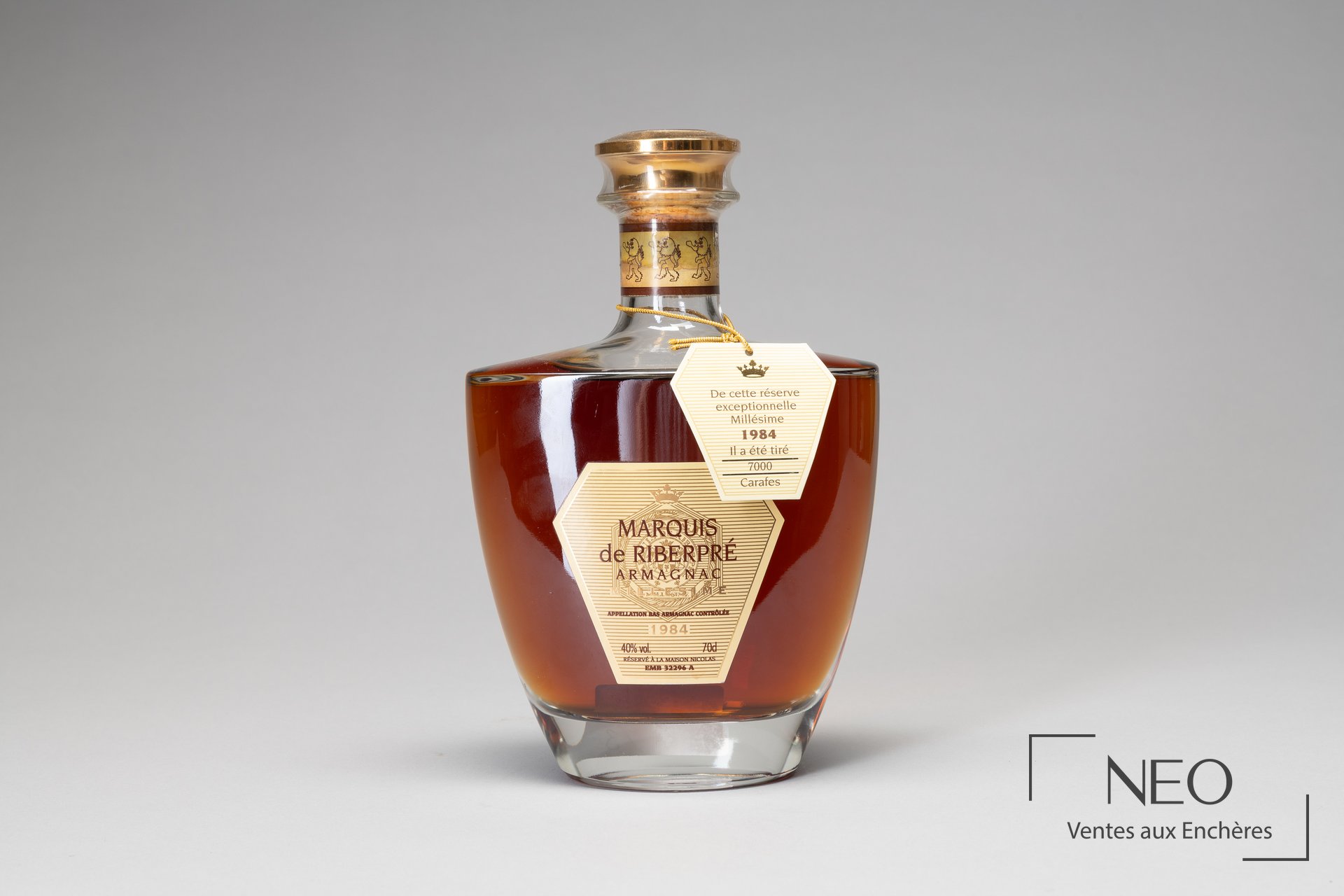 Bouteille d'Armagnac Marquis de Riberpré millésime 1984 avec étiquette frontale