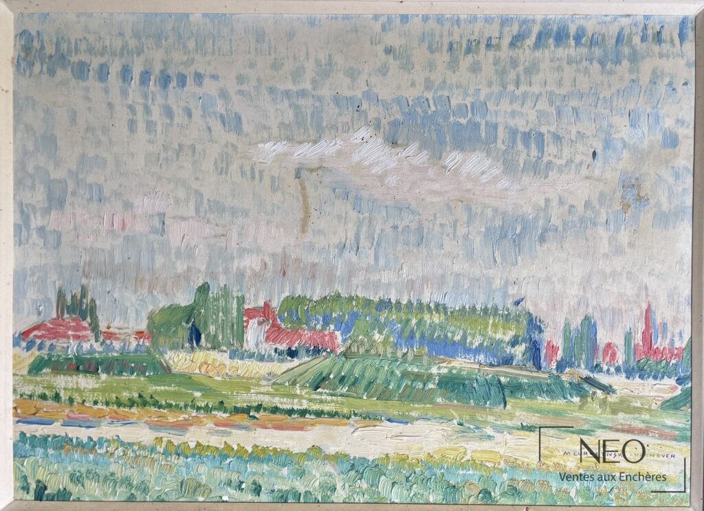 Paysage peint en touches épaisses avec village au loin et ciel nuageux