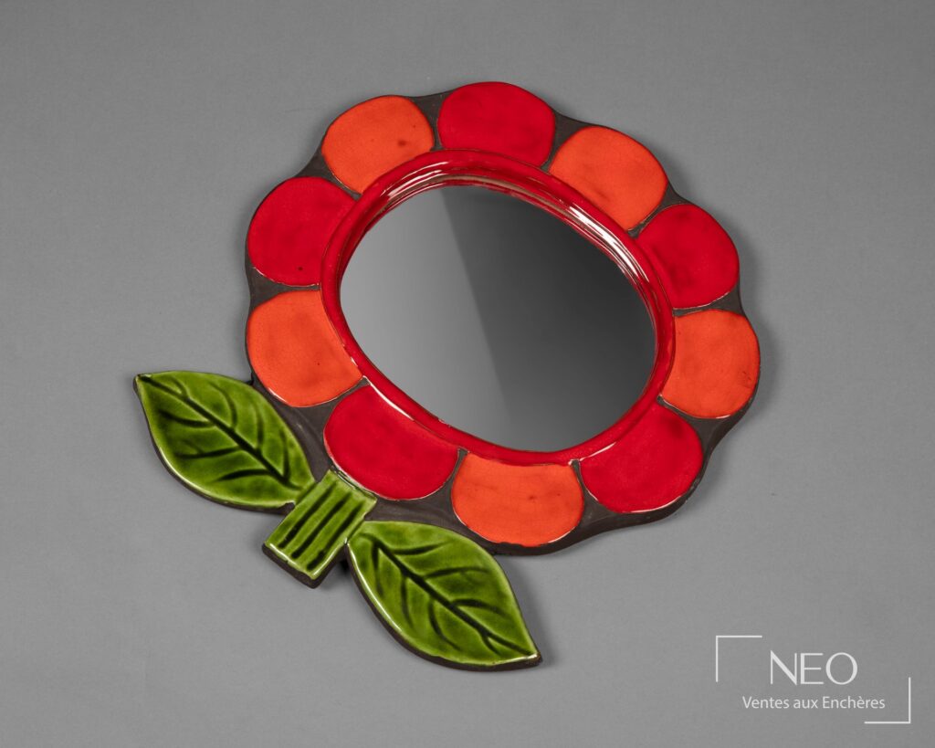 Miroir floral en céramique émaillée rouge