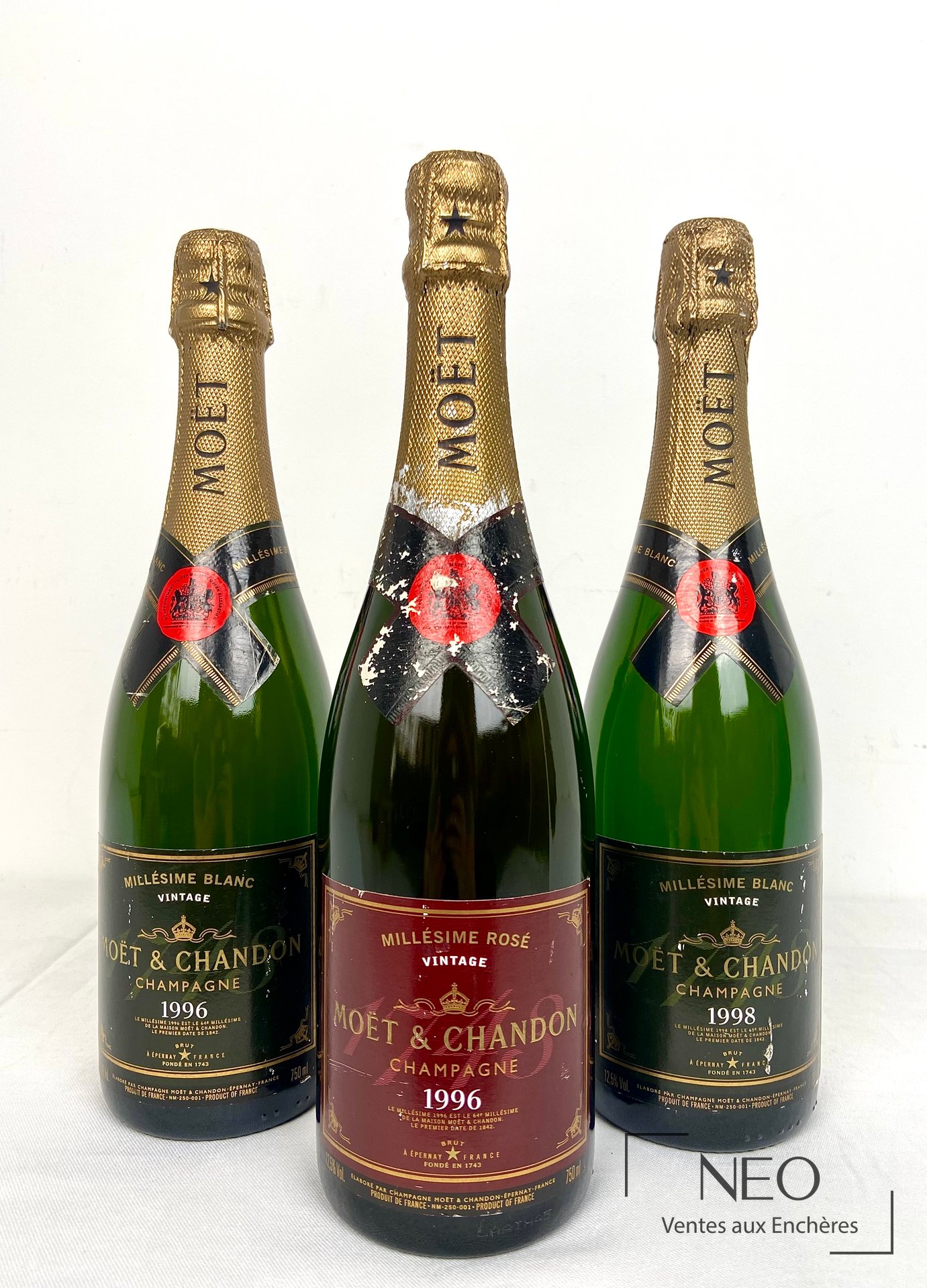 Moët & Chandon, ensemble de trois bouteilles de champagne millésimé