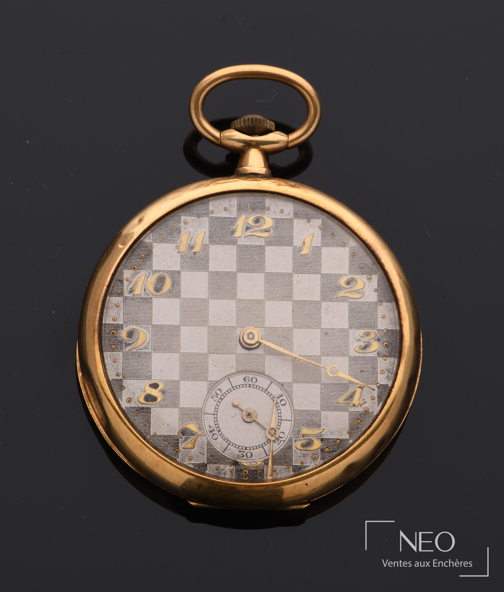 Montre à gousset en or jaune avec cadran à damiers et petite seconde