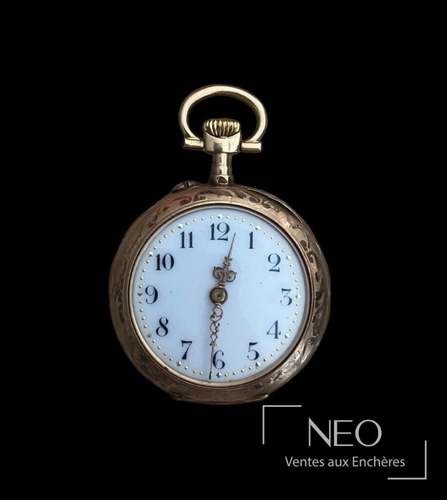 Montre à gousset en or rose avec cadran émaillé blanc et chiffres arabes