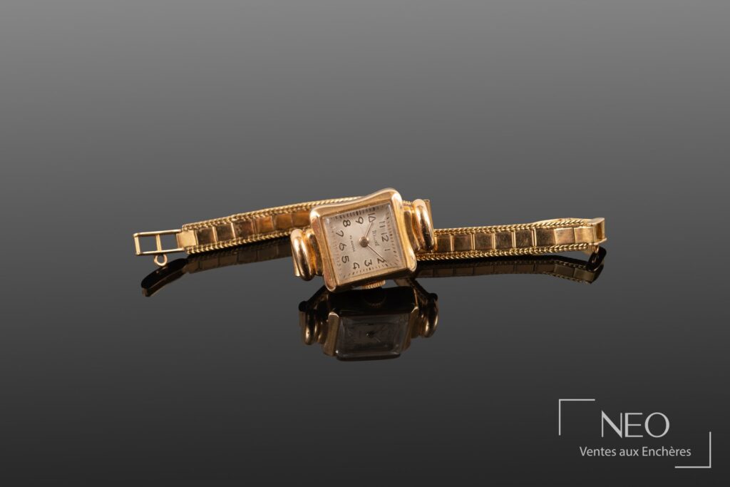Montre bracelet DERMONT en or jaune
