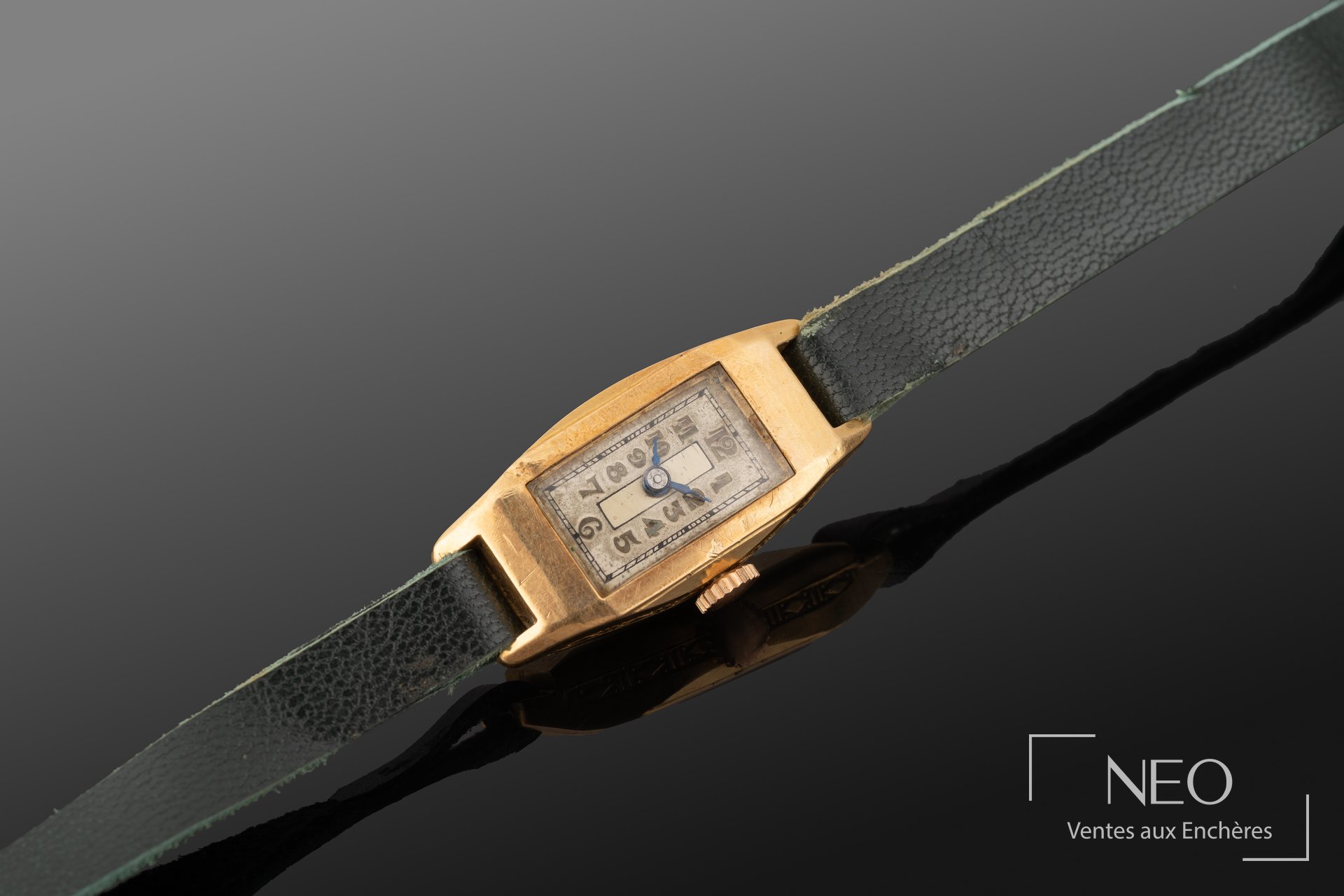 Montre-bracelet en or jaune 18K