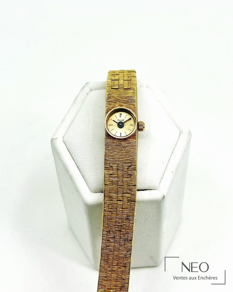 Montre bracelet Piaget en or jaune