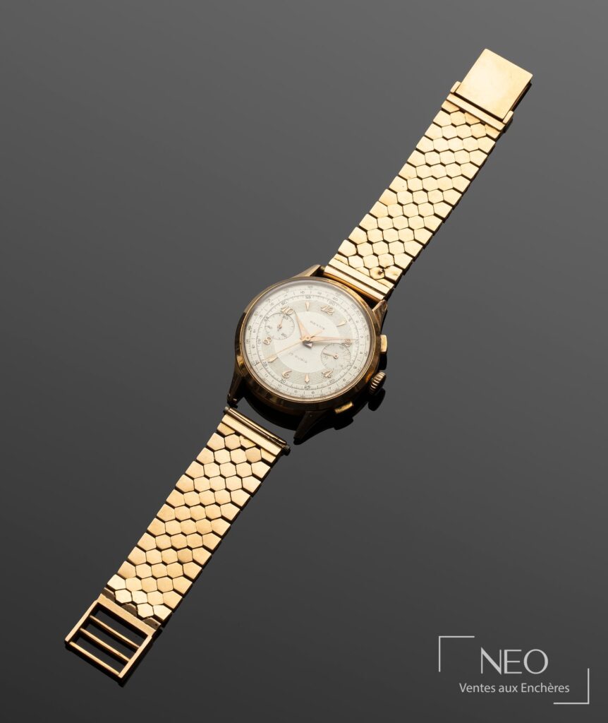 Montre bracelet chronographe Revue en or jaune 18 carats
