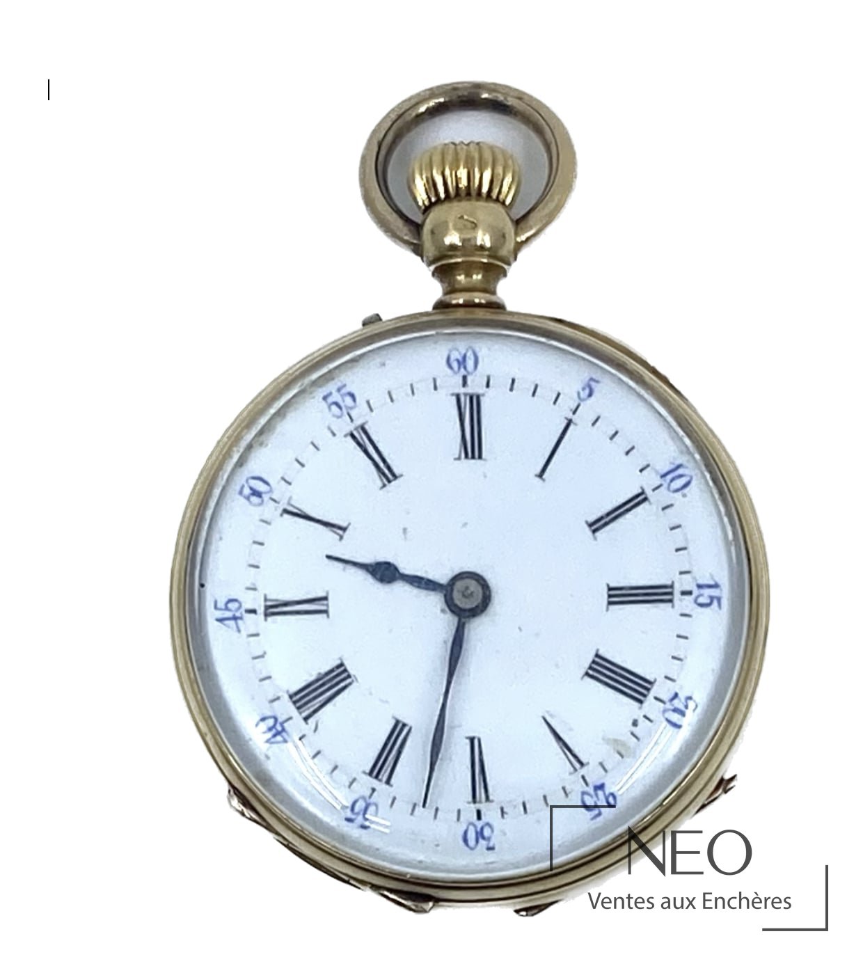 Montre gousset en or jaune avec cadran émail blanc et chiffres romains noirs