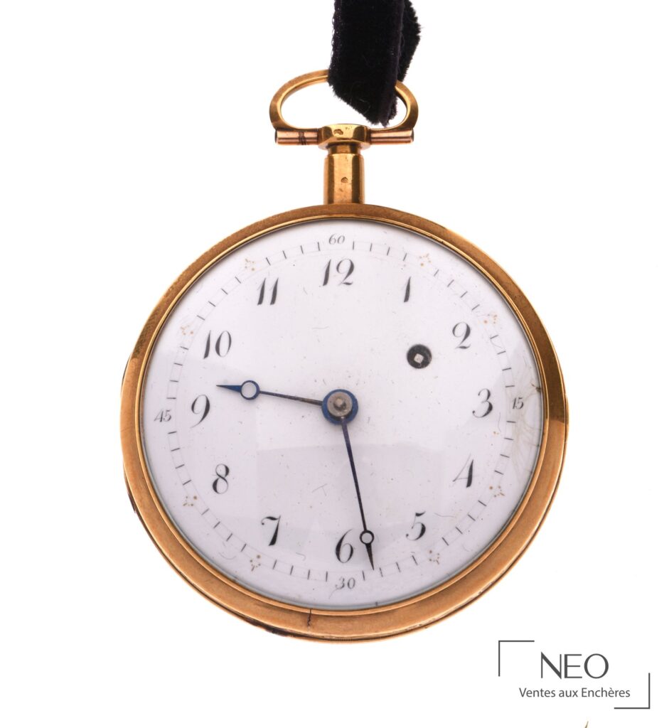 Montre oignon en or jaune avec cadran blanc à chiffres Bréguet et aiguilles bleues