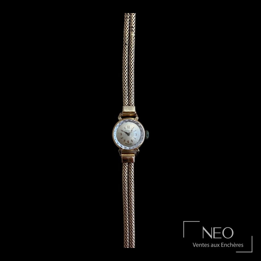 Montre bracelet Movado en or jaune