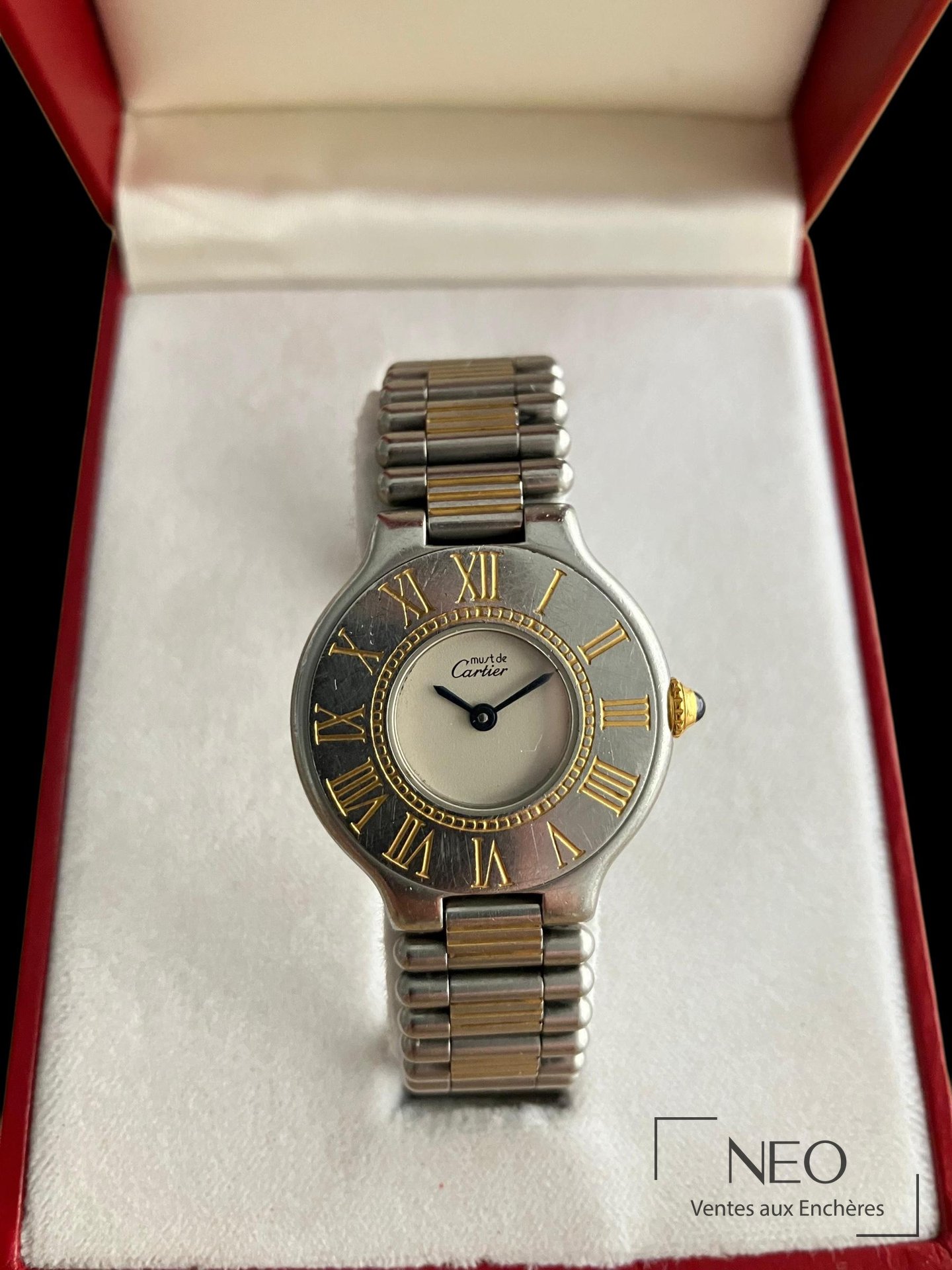 Montre Must de Cartier ronde en acier