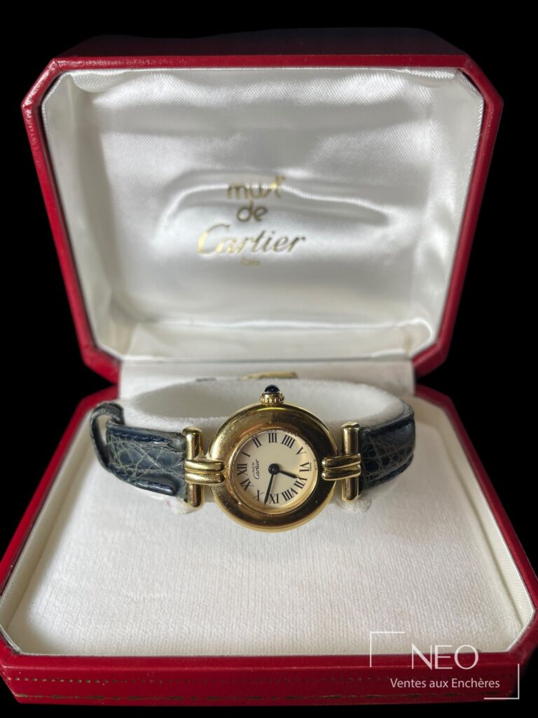 Must de Cartier montre-bracelet en vermeil dans son écrin rouge