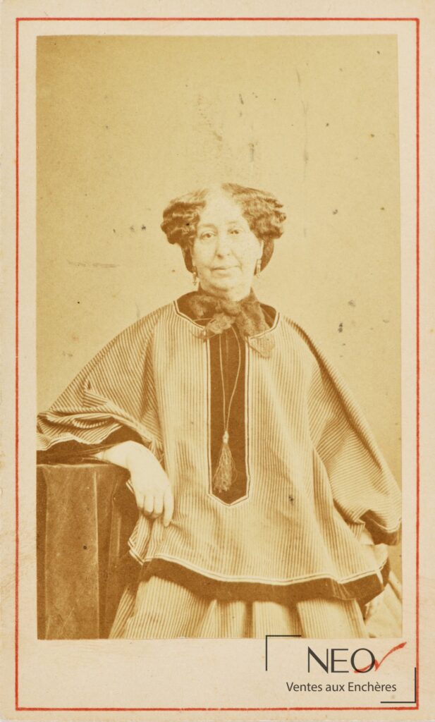 Portrait sépia de Georges Sand en tenue rayée