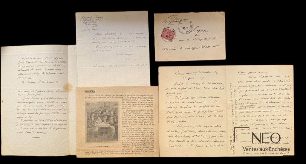 Ensemble de lettres manuscrites et coupures sur fond noir