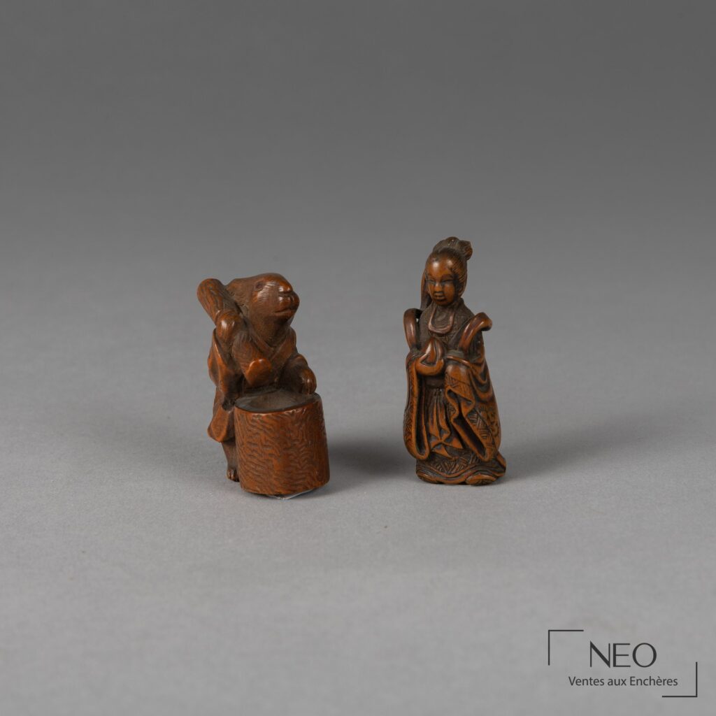 Deux netsuke japonais en buis