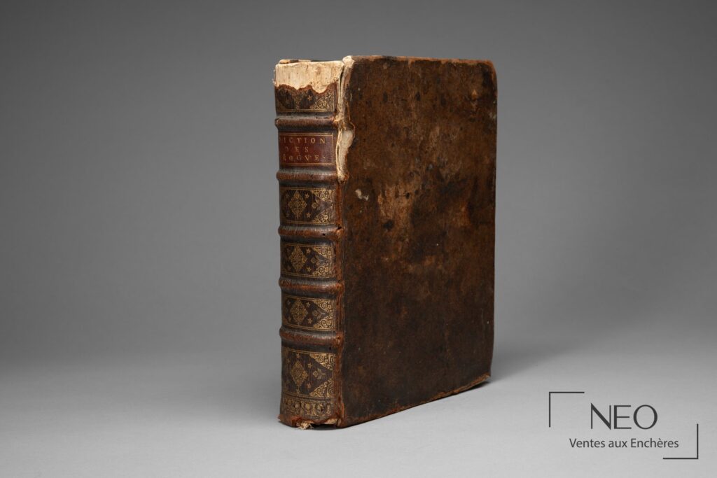 Livre ancien relié en maroquin brun