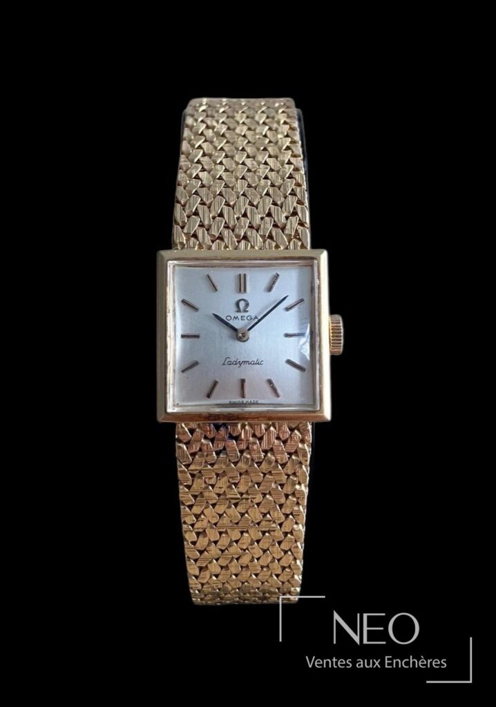 Lot 65 - OMEGA Ladymatic Montre bracelet