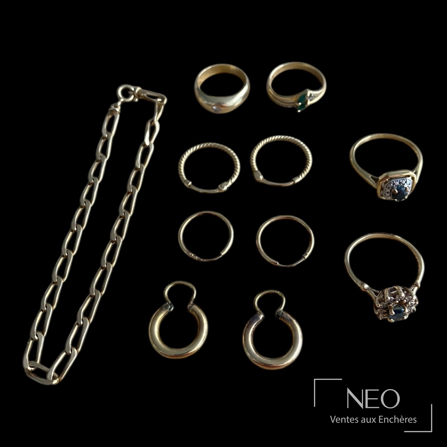 Lot de bijoux en or jaune avec bracelet