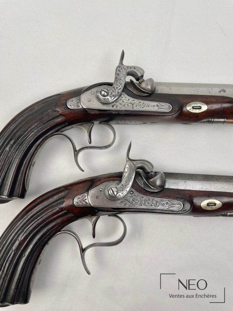 Paire de pistolets à percussion d’officier