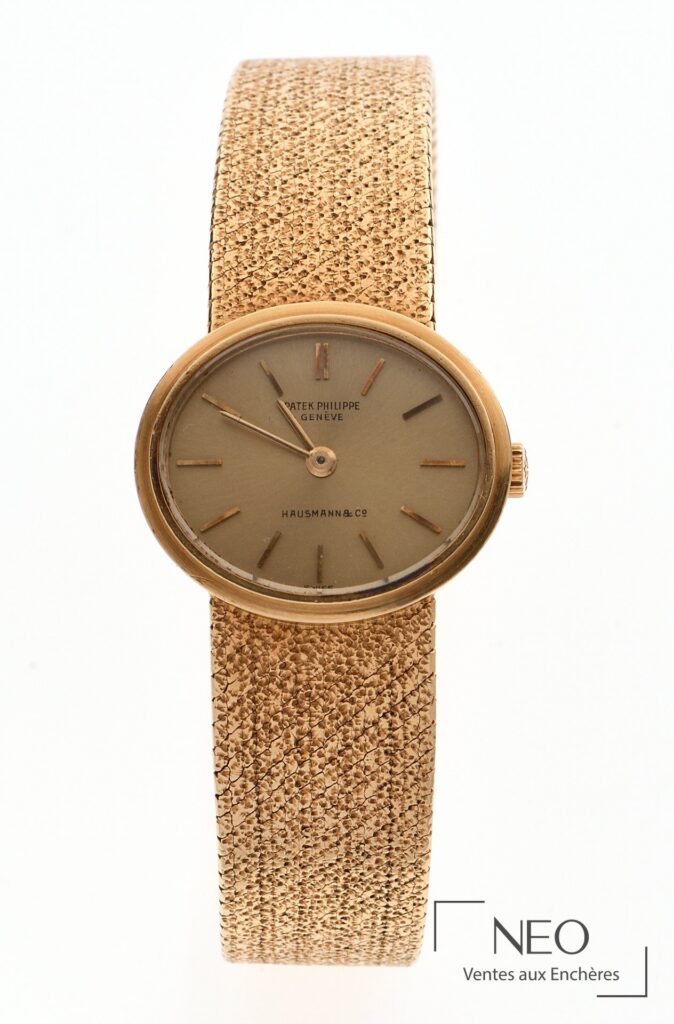 Montre Patek Philippe Ellipse Ovale Lady en or jaune