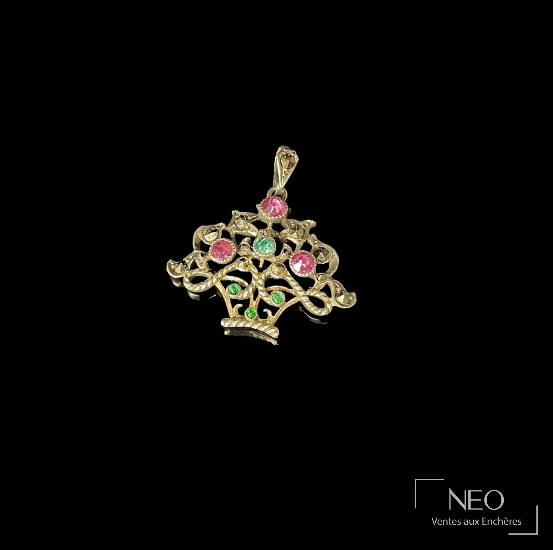 Pendentif en argent corbeille garnie de pierres de couleurs et hématites