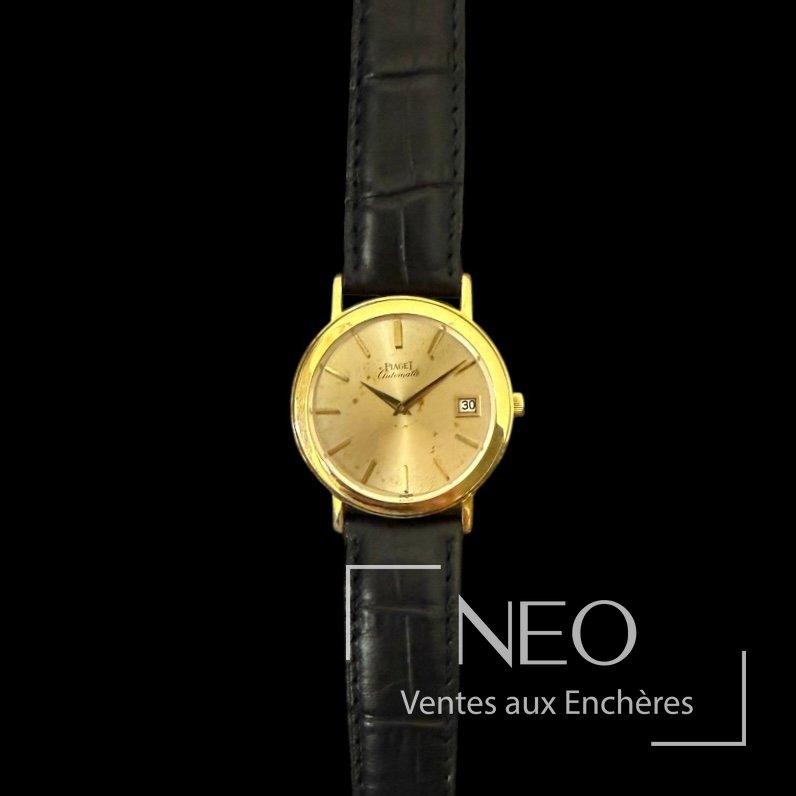Montre Piaget Altipiano en or jaune sur bracelet cuir