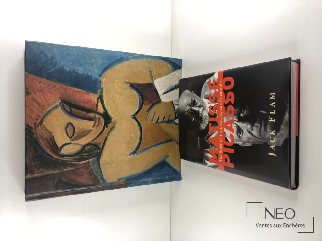 Deux livres d'art Picasso et Matisse posés de biais