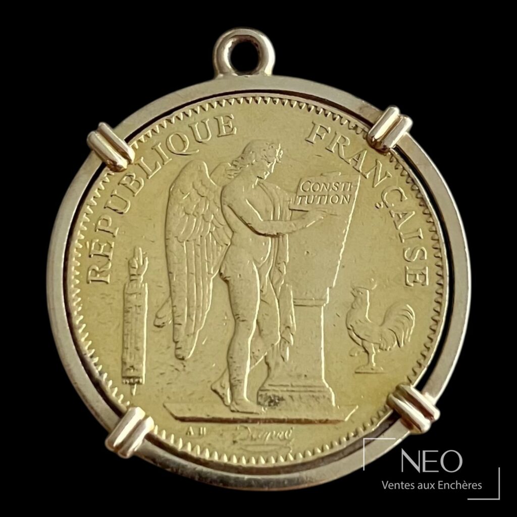 Pièce de 50 Francs en or montée en pendentif