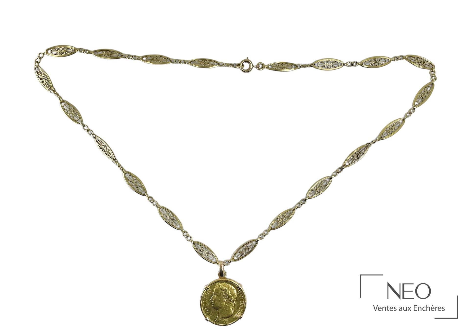 Pendentif avec pièce de 40 francs or et chaîne filigranée en or jaune