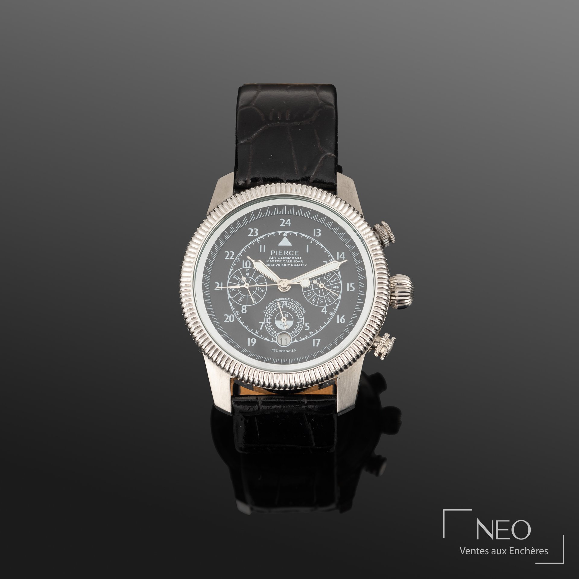 Montre Pierce Air Command vue de face