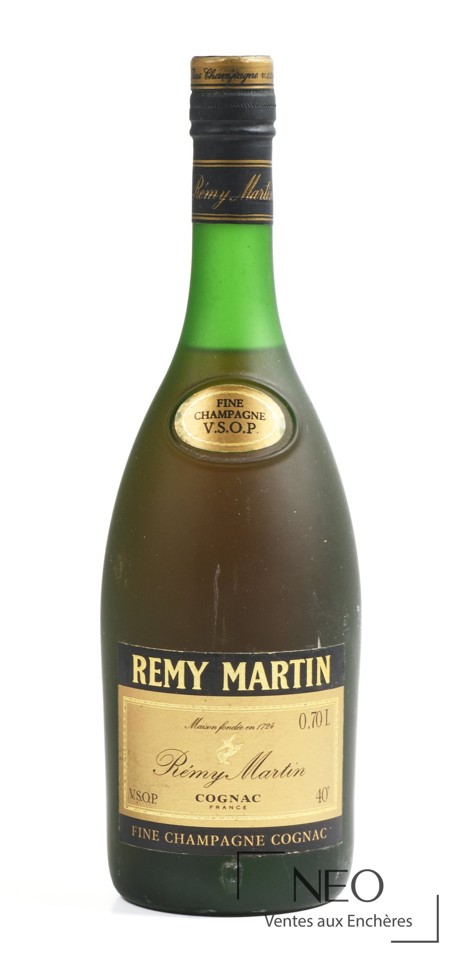 Bouteille de Cognac Rémy Martin VSOP vue de face
