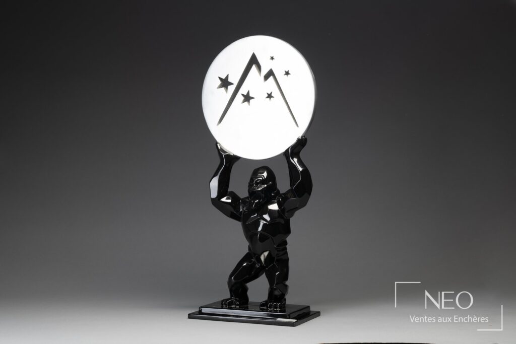 Sculpture Kong de Richard Orlinski en résine noire
