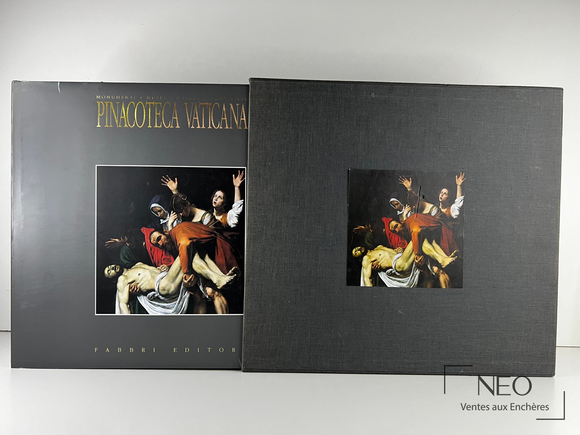 Livre Pinacoteca vaticana de Roberto Caravaggi avec son coffret illustré