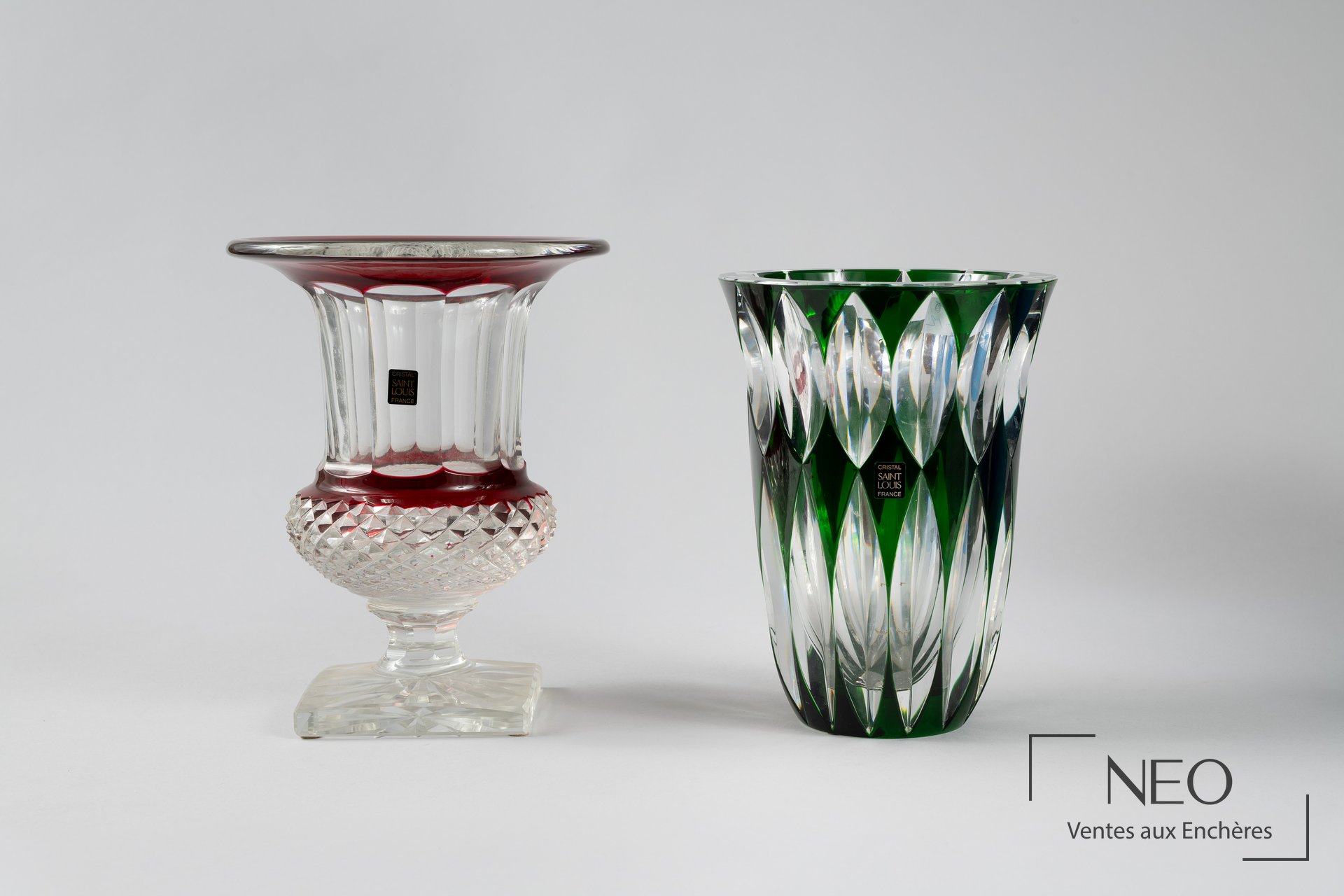 Deux vases Saint Louis en cristal taillé