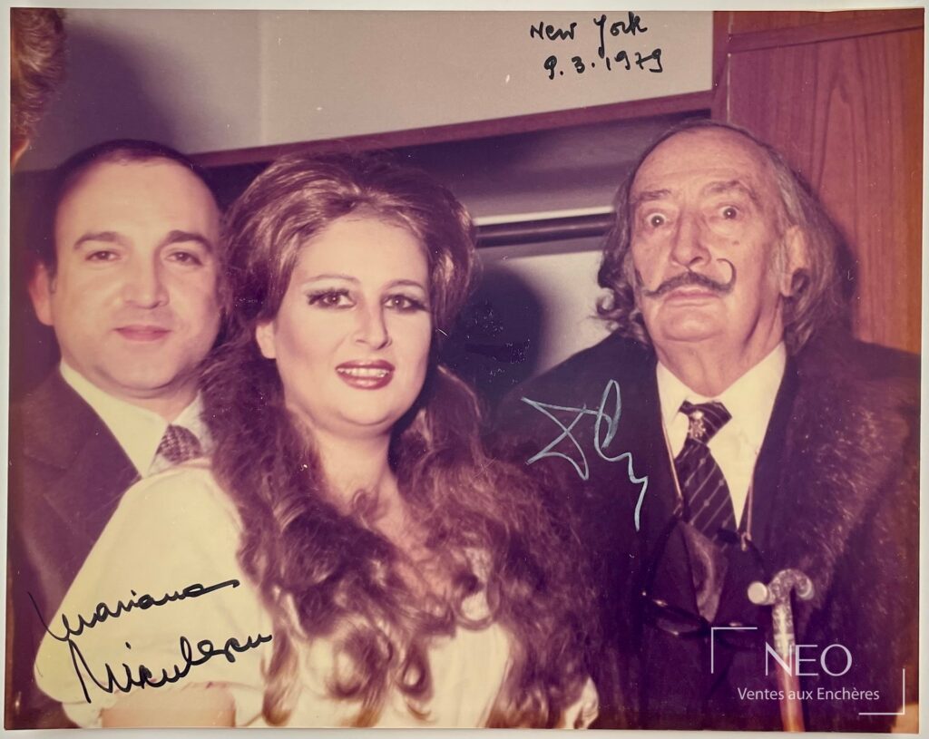 Photographie couleur de Salvador Dalí et Mariana Nicolesco