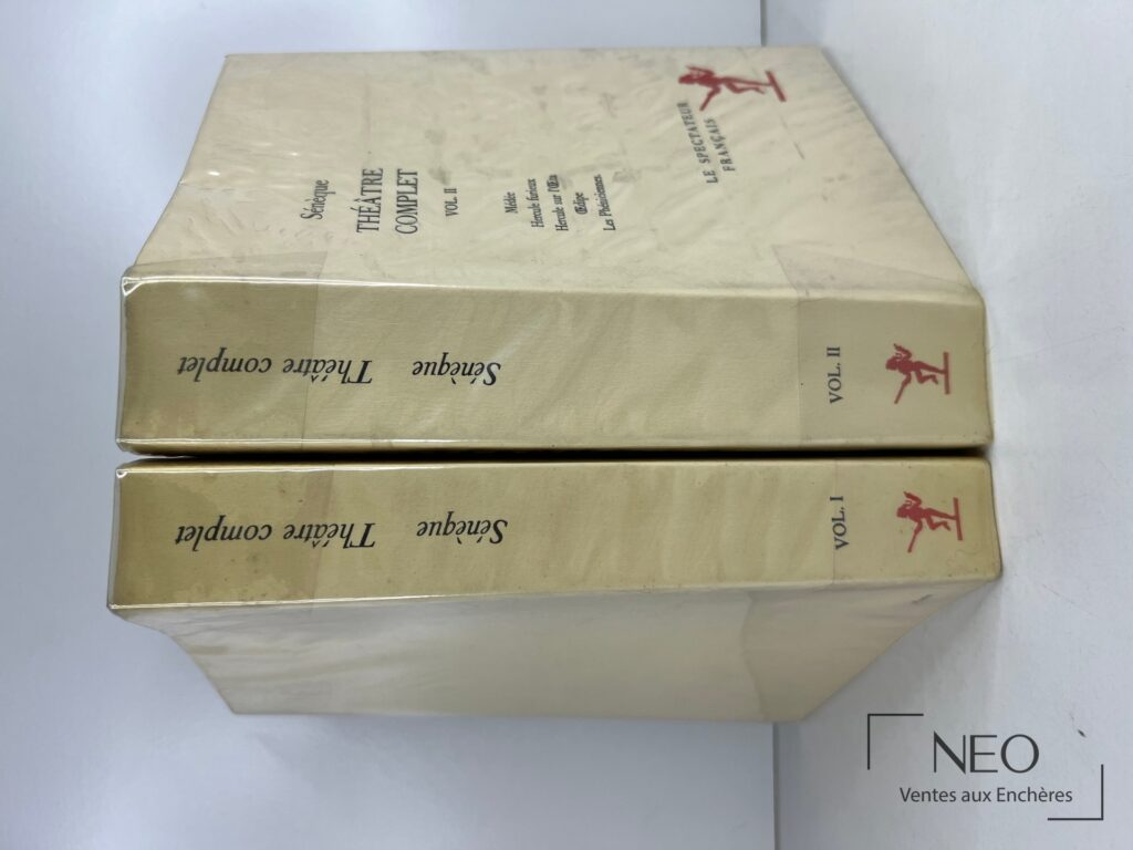 Deux volumes Sénéque Théâtre complet