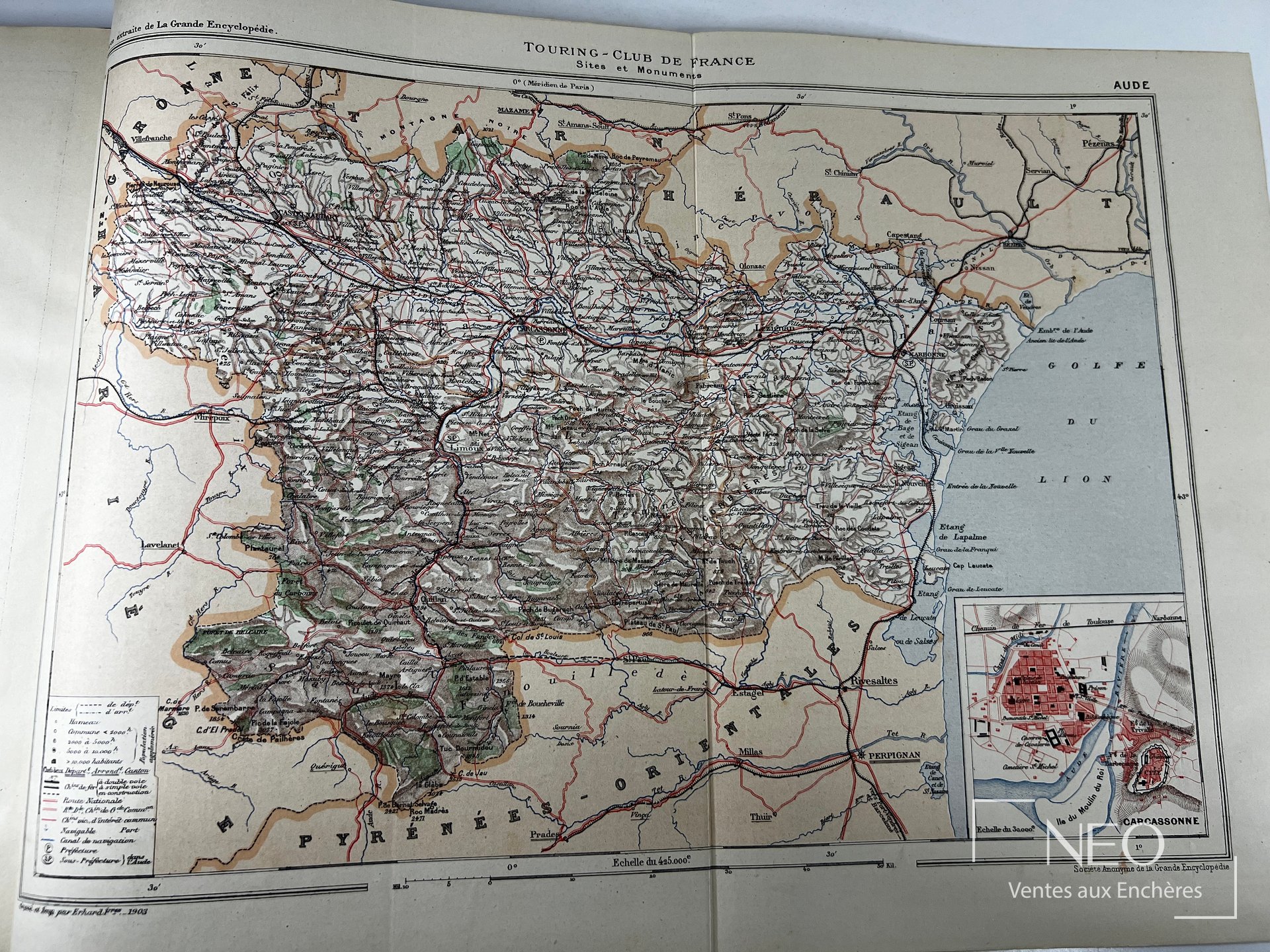 Carte colorée des Pyrénées orientales et des départements voisins