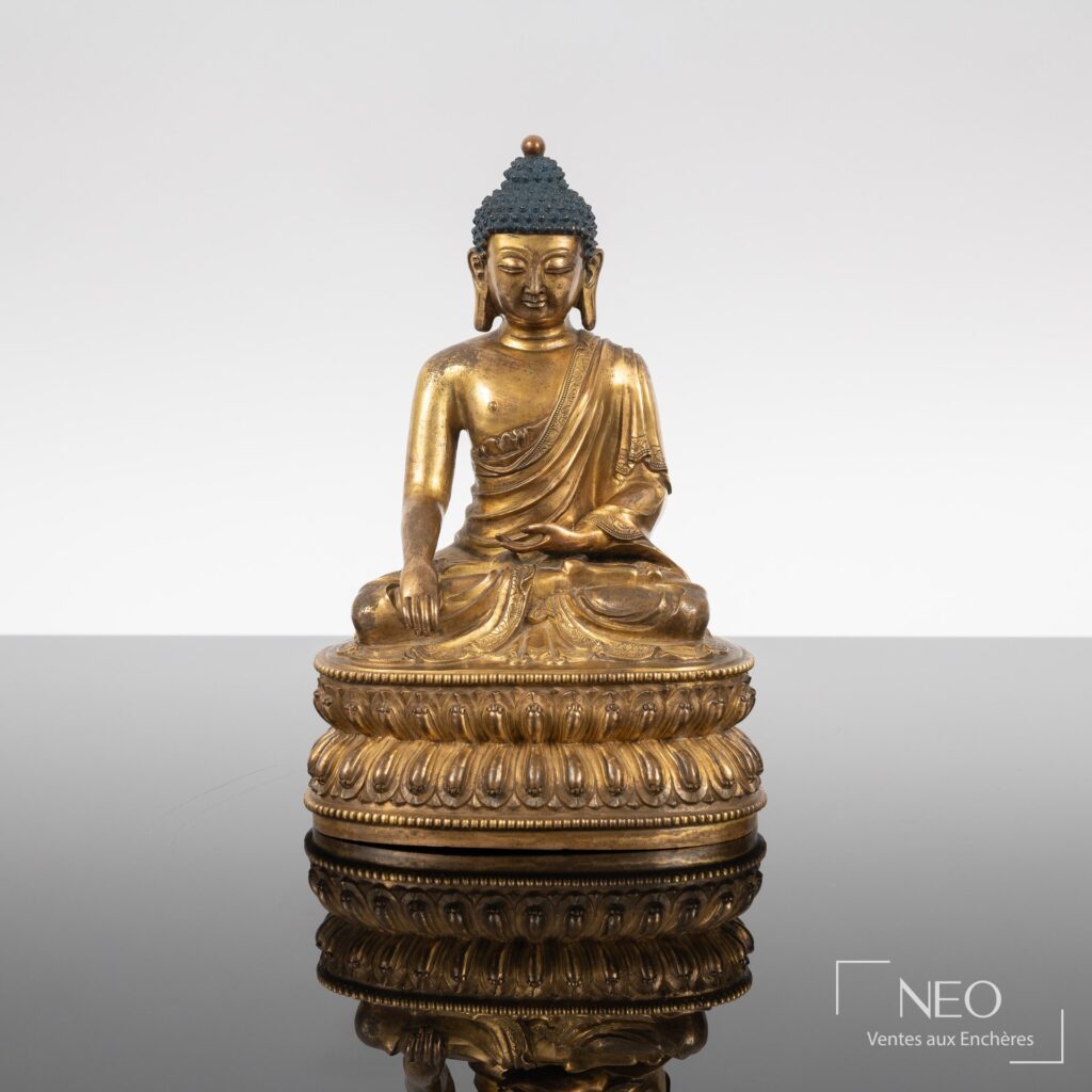 Statuette de Buddha en bronze doré